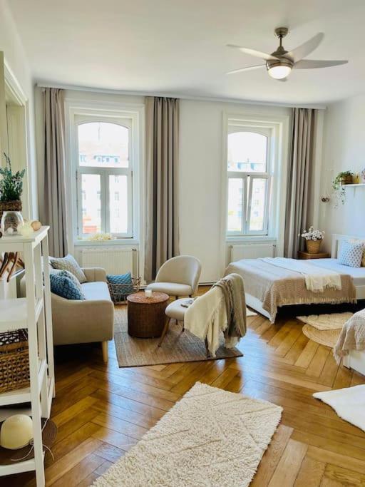 Modernes Design Apartment Wien Ngoại thất bức ảnh